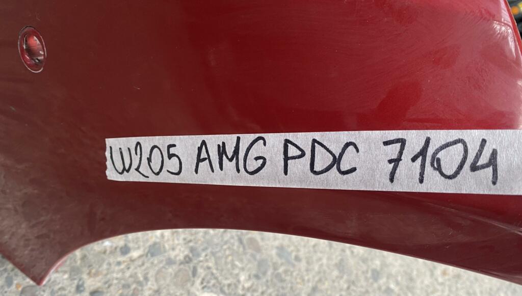 Afbeelding 9 van W205 AMG Voorbumper PDC A2058850925 C klasse Origineel 7104