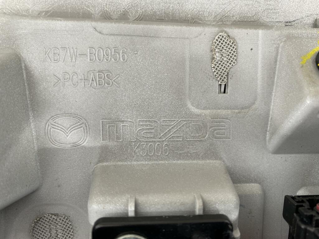 Afbeelding 11 van Achterklep Spoiler Mazda CX-5 ('12-'17) KB7W-B0956