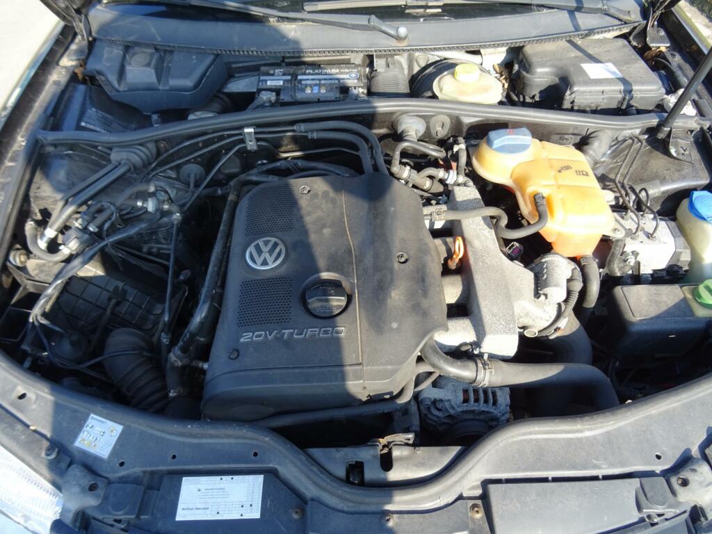 Afbeelding 21 van Volkswagen Passat 1.8-5V Turbo Trendline