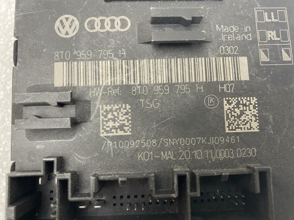 Afbeelding 4 van Centrale deurvergrendelings module Audi A5 8T 8T0959795H
