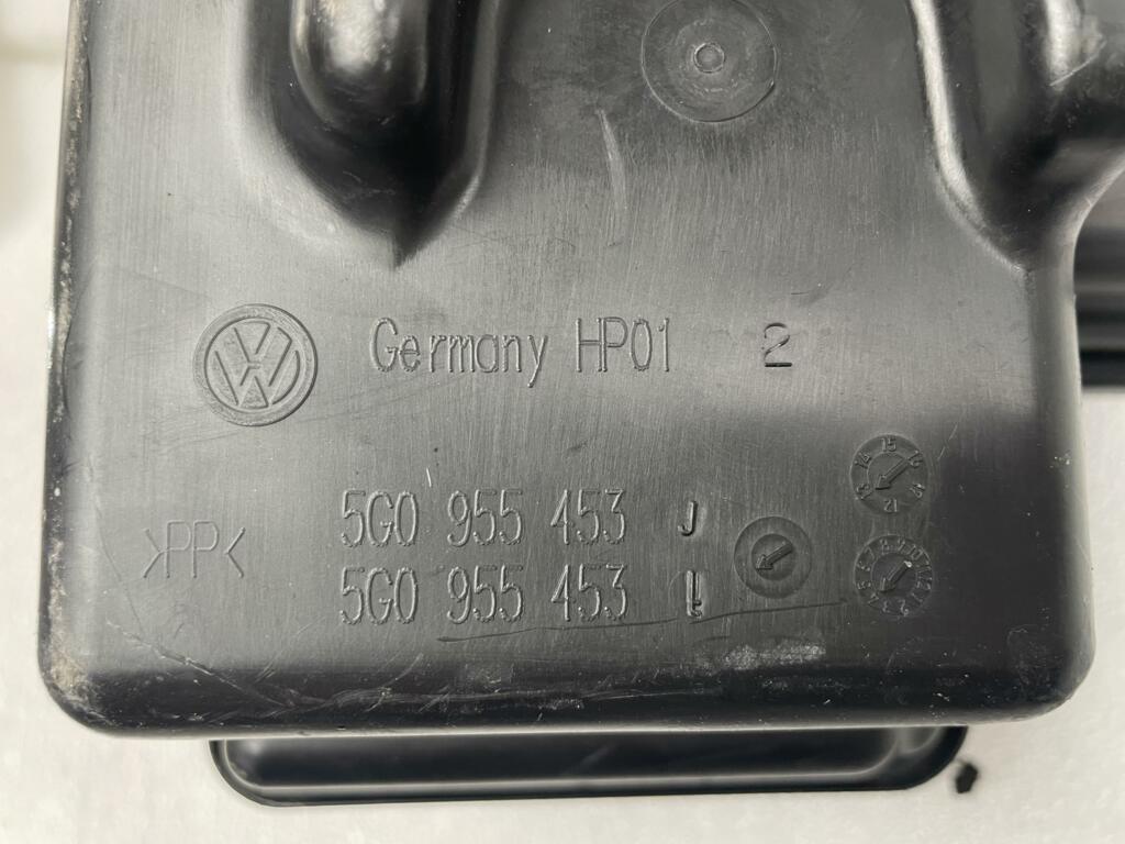 Afbeelding 5 van Ruitensproeiertank origineel Volkswagen Golf 7 5G0955153J