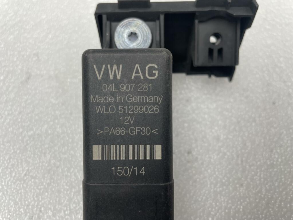 Afbeelding 5 van Voorgloei relais origineel Volkswagen Audi 04L907281