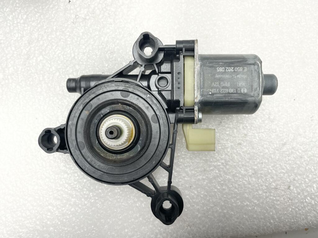 Afbeelding 2 van Raammotor linksachter/voor Volkswagen Audi 5Q0959801