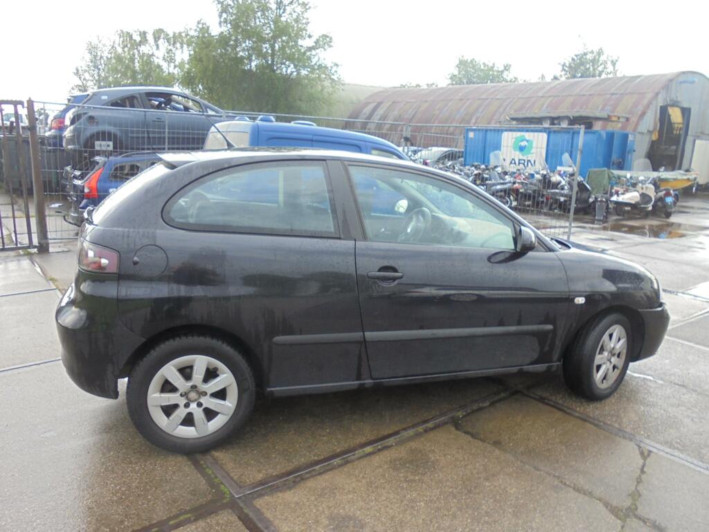 Afbeelding 2 van Seat Ibiza 1.4-16V Chill Out