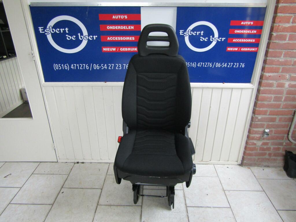 Afbeelding 2 van Bestuurdersstoel stoel linksvoor iveco daily NIEUW!