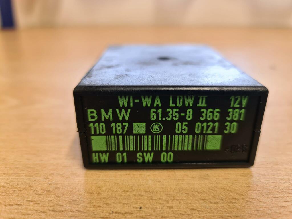 Afbeelding 3 van Ruitenwisser module BMW E36 E34 Z3 61358366381