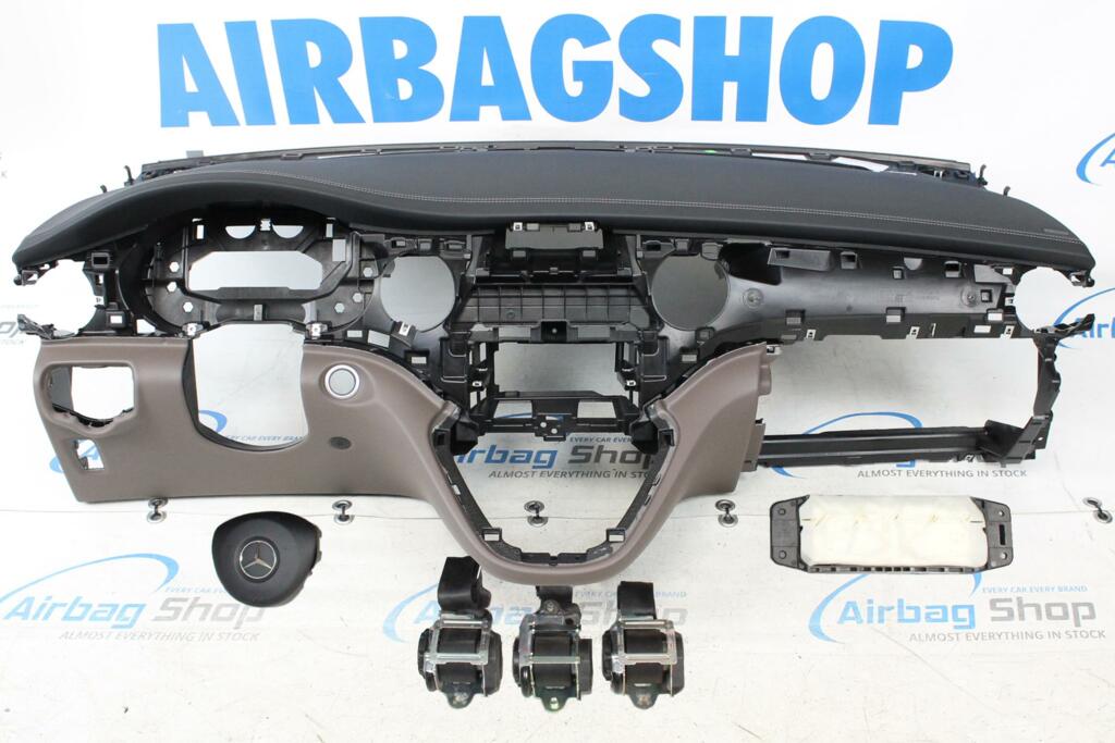 Afbeelding 1 van Airbag set Dashboard zwart/bruin met stiksels Mercedes V447