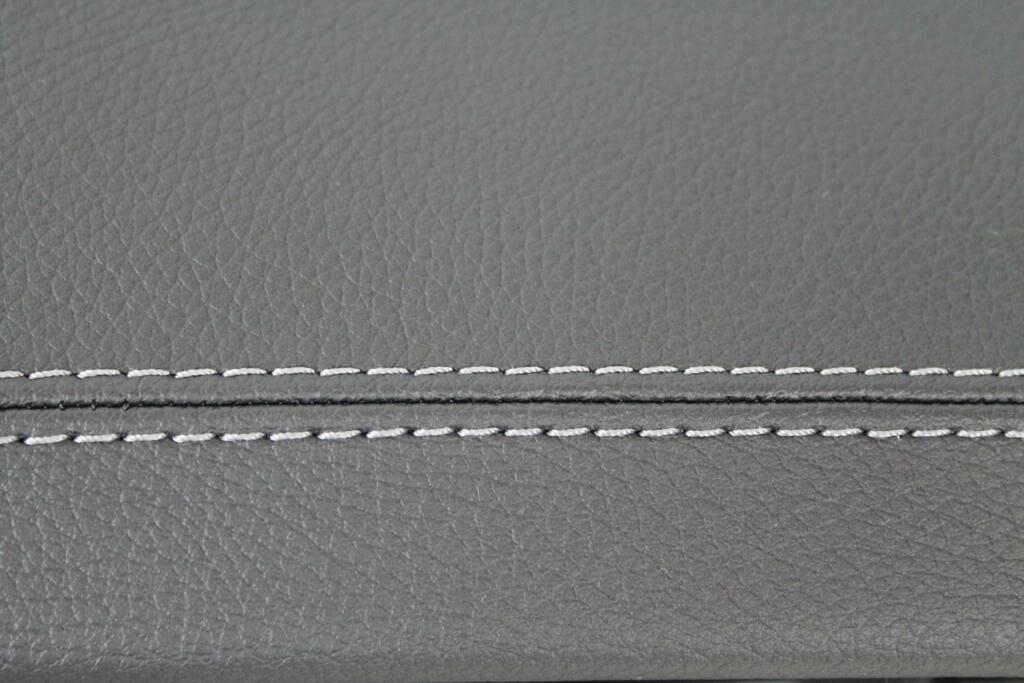 Afbeelding 3 van Airbag set Dashboard zwart/bruin met stiksels Mercedes V447