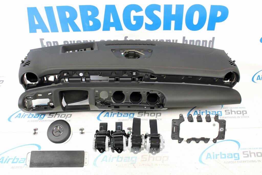 Afbeelding 1 van Airbag set Dashboard HUD bruine stiksels Mercedes W177