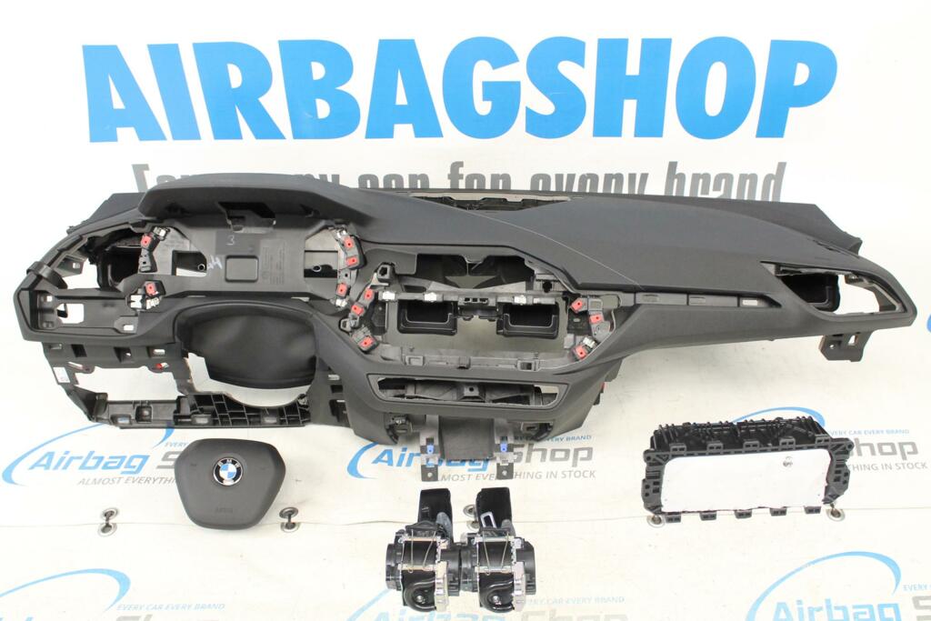 Afbeelding 1 van Airbag set - Dashboard HUD witte stiksels BMW 2 serie F44