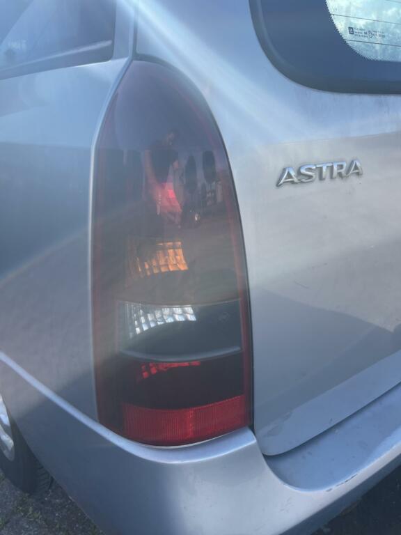 Afbeelding 3 van Achterlicht Opel Astra Wagon G 1.6 Njoy ('98-'04) links