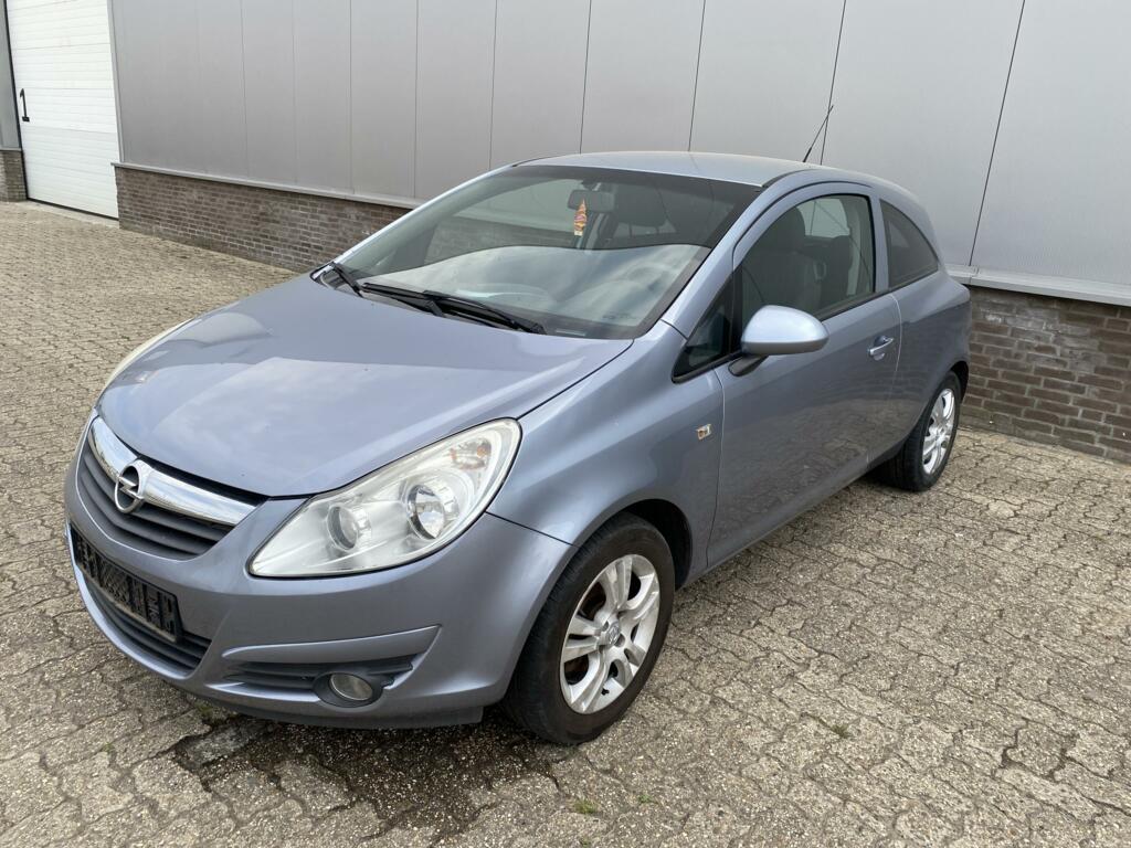 Afbeelding 2 van Opel Corsa 1.2-16V Business