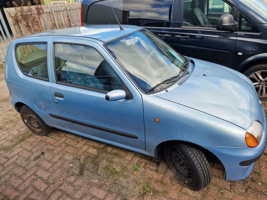 Afbeelding 2 van Portier Fiat Seicento 900 ie SX ('98-'05) R V blauw 3-deurs