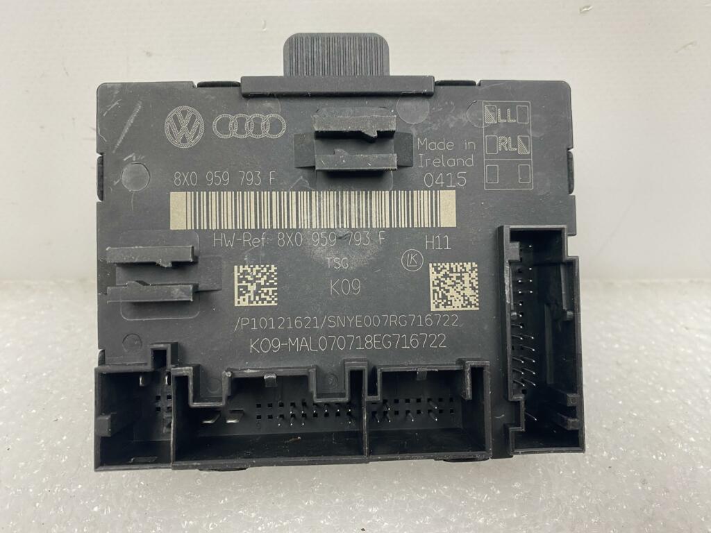 Afbeelding 3 van Centrale Deurvergrendelings Module LV Audi A1 8X0959793F