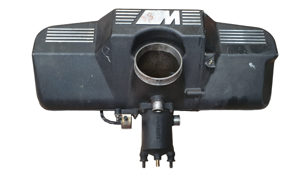 Afbeelding 1 van Airbox inlaat BMW M5 E34 S38 B36 B38 ('88-'95) 11611312057