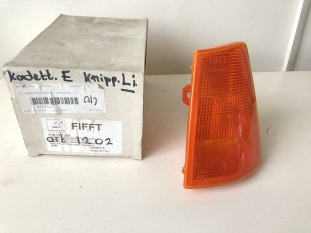 Afbeelding 1 van Knipperlicht voor oranje links Opel Kadett E F16121201