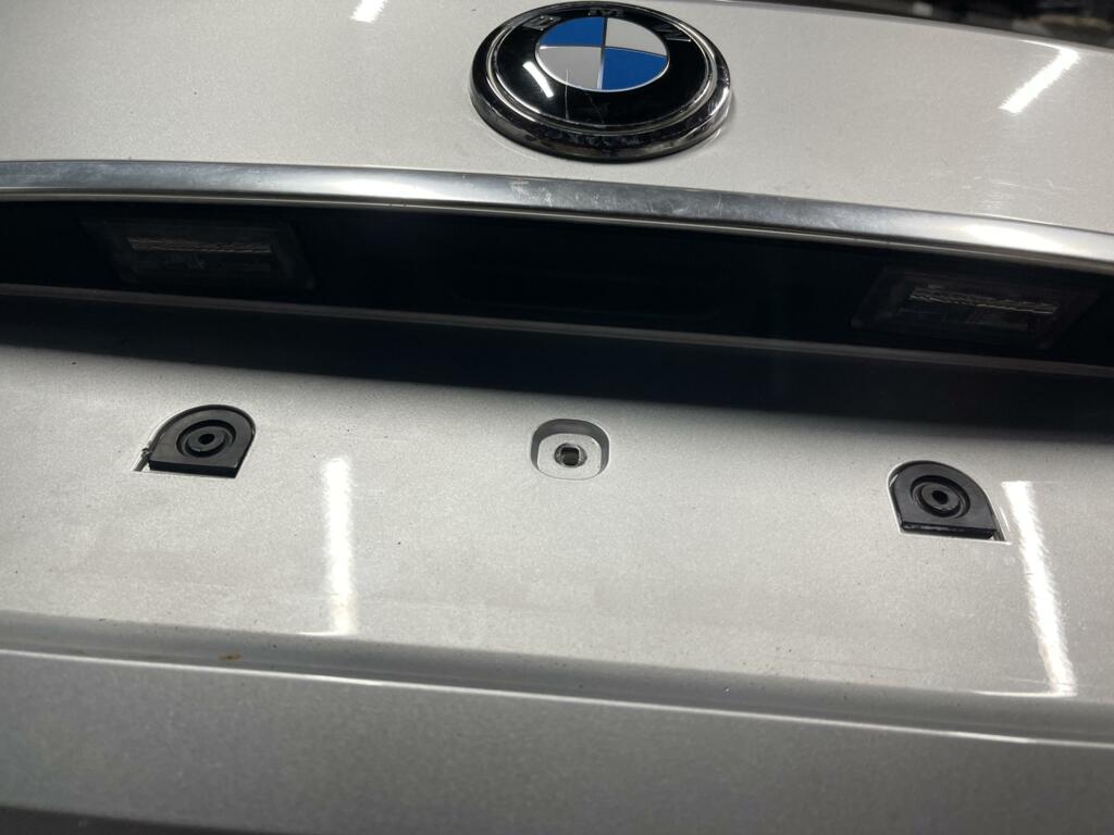 Afbeelding 8 van Achterklep grijs 354/7 BMW 7-serie E66 750Li Facelift!