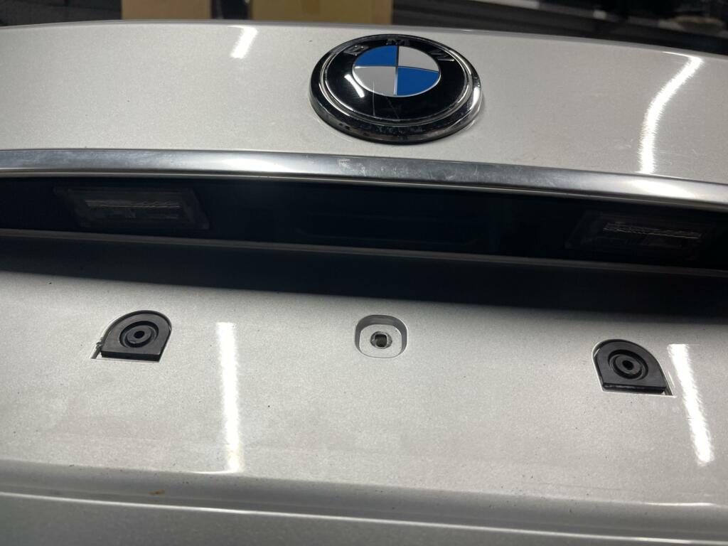 Afbeelding 7 van Achterklep grijs 354/7 BMW 7-serie E66 750Li Facelift!