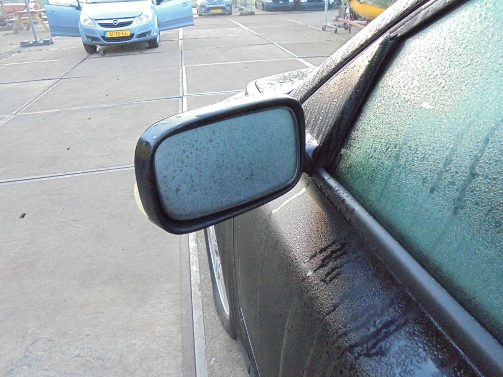 Afbeelding 1 van Buitenspiegel rechts zwart black sapphire Volvo V50 2.0D ('04-'12) 30744589