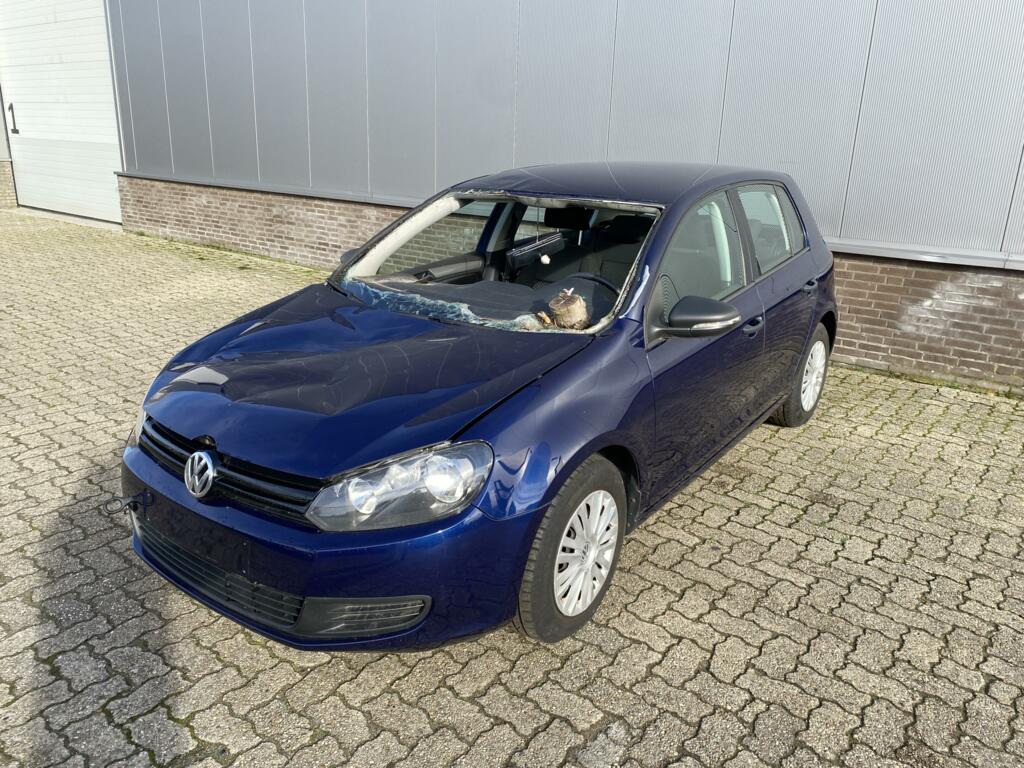 Afbeelding 4 van Volkswagen Golf 1.2 TSI Style BlueMotion