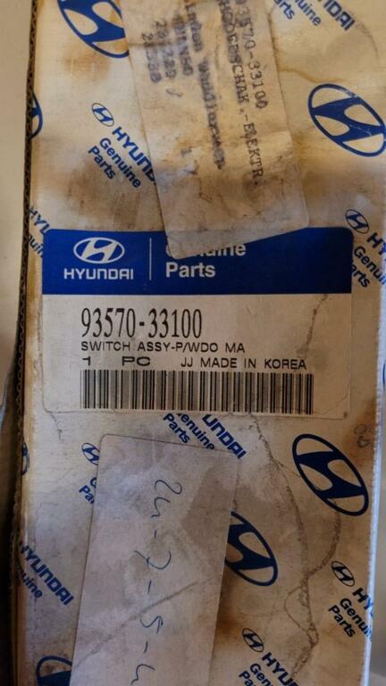 Afbeelding 2 van Combischakelaar ramen Hyundai Sonata ('92-'94) 93570-33100