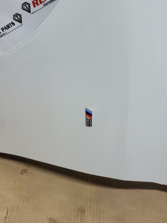 Afbeelding 4 van BMW 6-serie Gran Turismo G32 A96 SCHERM LINKS SPATBORD WEISS