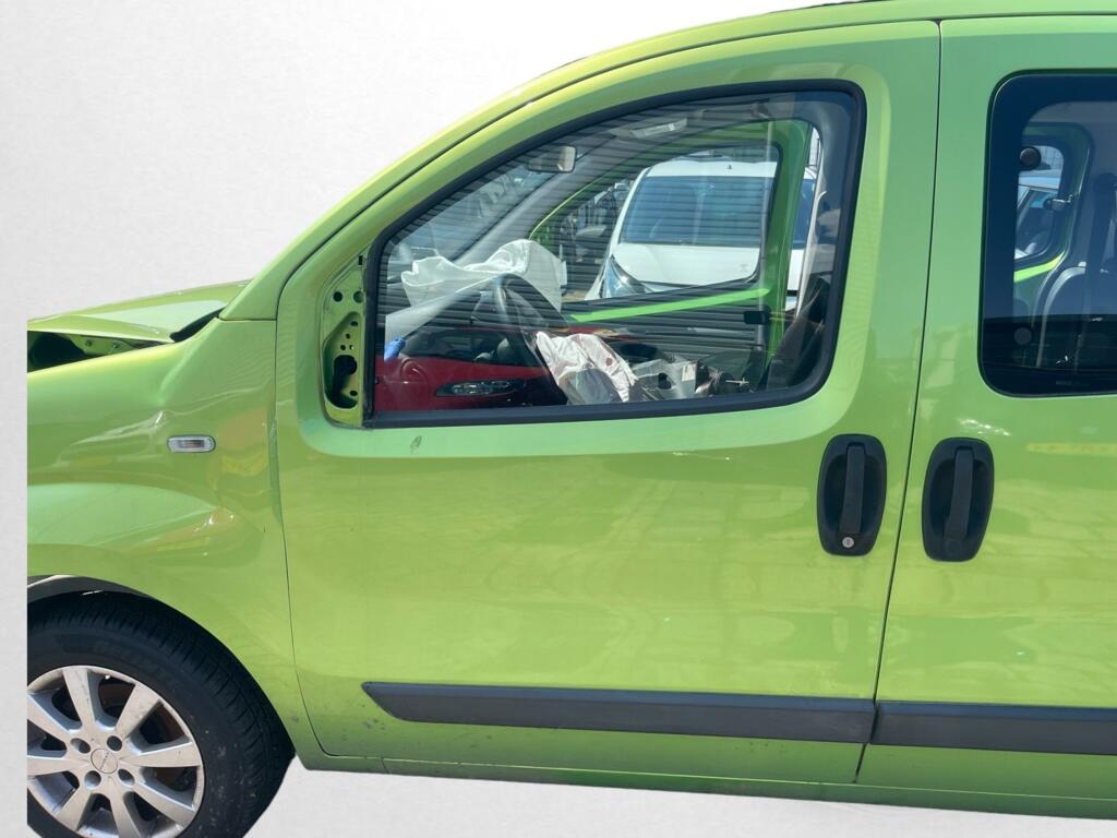 Afbeelding 2 van Fiat Qubo 1.4 Active ('08-'16) Portier linksvoor groen 355
