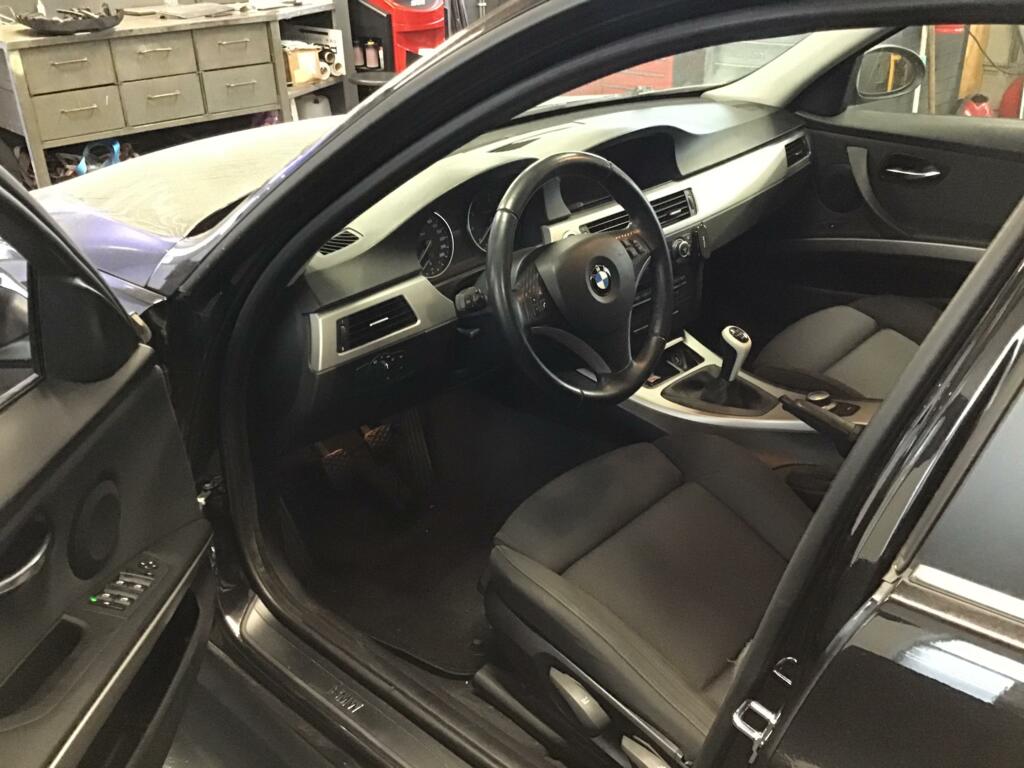 Afbeelding 4 van BMW 3-serie Touring 318i