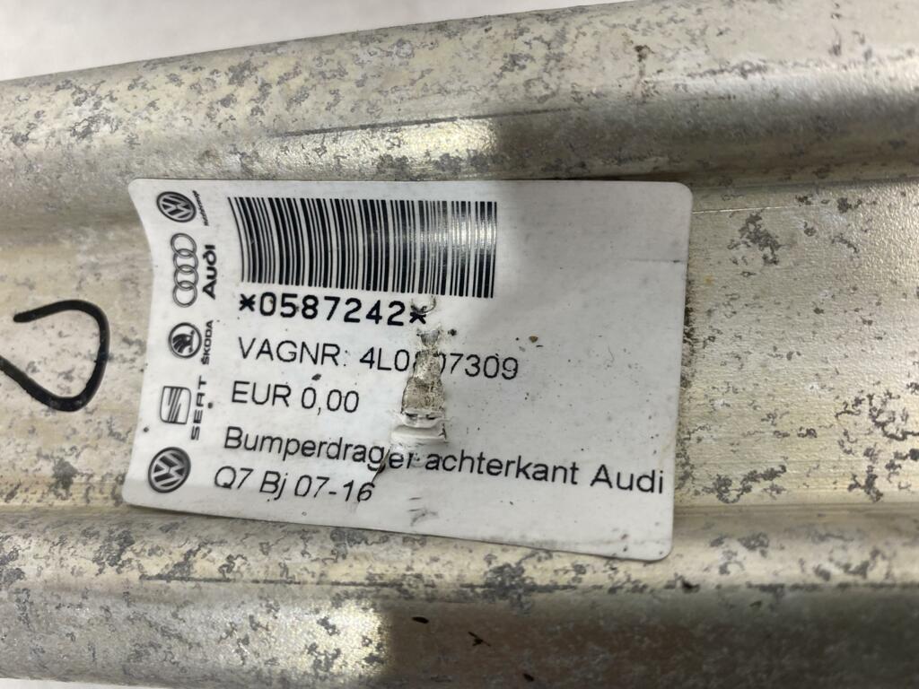 Afbeelding 11 van Bumperbalk Achter Audi Q7 4L ORIGINEEL 4L0807309