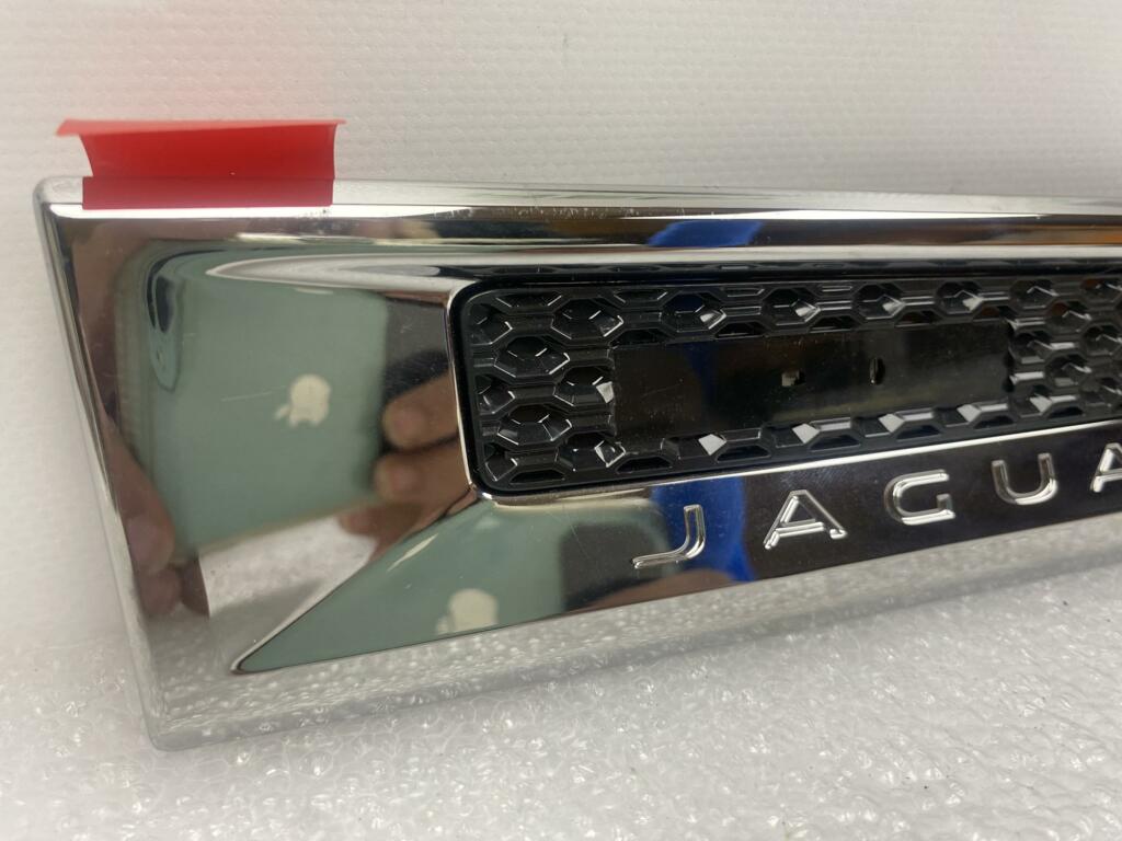 Afbeelding 3 van Sierlijst Voorscherm Jaguar E Pace X540 ORIG J9C3-280B10A