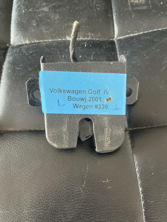 Afbeelding 1 van Achterklepslot Volkswagen Golf IV 1.9 TDI Comfortline ('97-'04) 248053