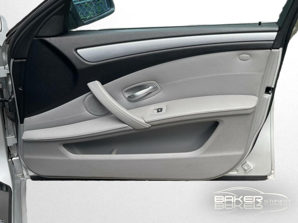 Afbeelding 7 van BMW 5-serie 525i Executive