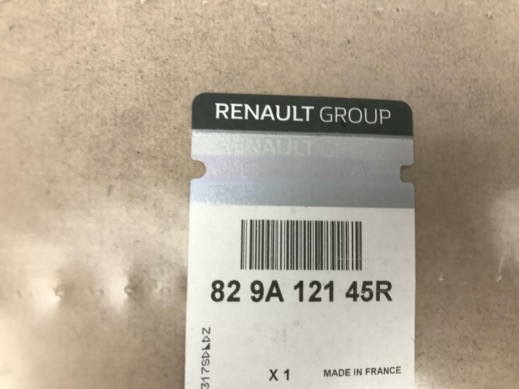 Afbeelding 3 van Portier Bekleding Achter Renault Master 3 NIEUW 829A12145R