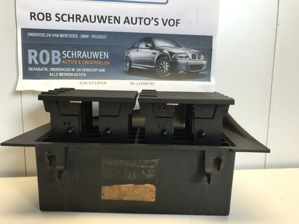 Afbeelding 2 van Cassette lade origineel BMW 5-serie E28 (82-88) 65141373380