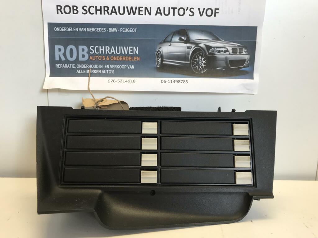 Afbeelding 1 van Cassettebox origineel BMW 5-serie E28 (82-88) 65111373380