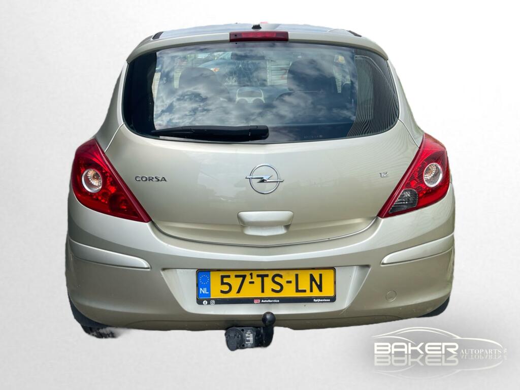 Afbeelding 6 van Opel Corsa 1.2-16V Enjoy