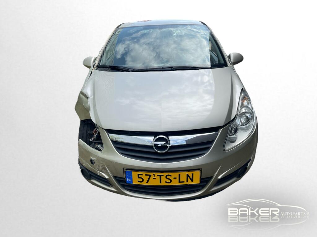 Afbeelding 2 van Opel Corsa 1.2-16V Enjoy