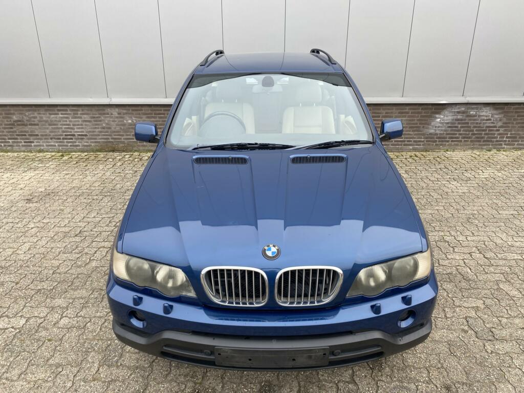 Afbeelding 9 van BMW X5 4.4i