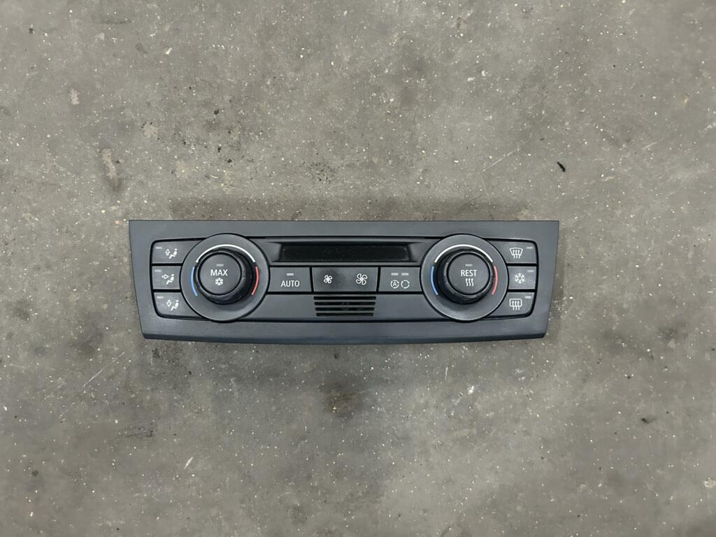 Afbeelding 1 van Bedieningspaneel kachel BMW 1-serie E87 116i('04-'11)