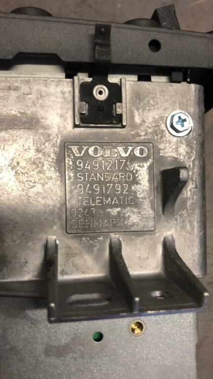 Afbeelding 3 van Autoradio Volvo HU-603 cd Volvo V70 II ('00-'08) 8651152-1