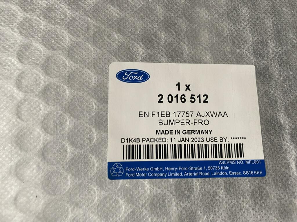 Afbeelding 16 van Voorbumper Ford Focus Wagon 3 Facelift NIEUW ORIG 2016512