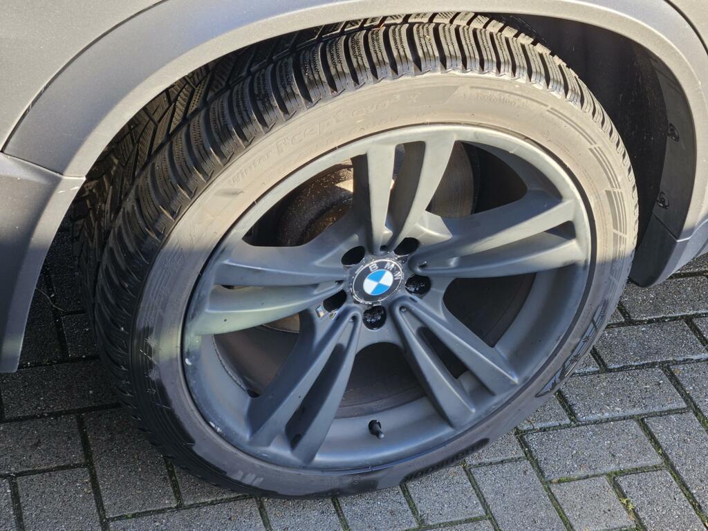 Afbeelding 9 van BMW X5 4.4i M