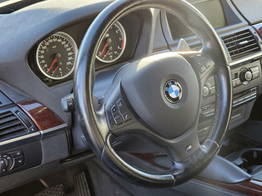 Afbeelding 21 van BMW X5 4.4i M