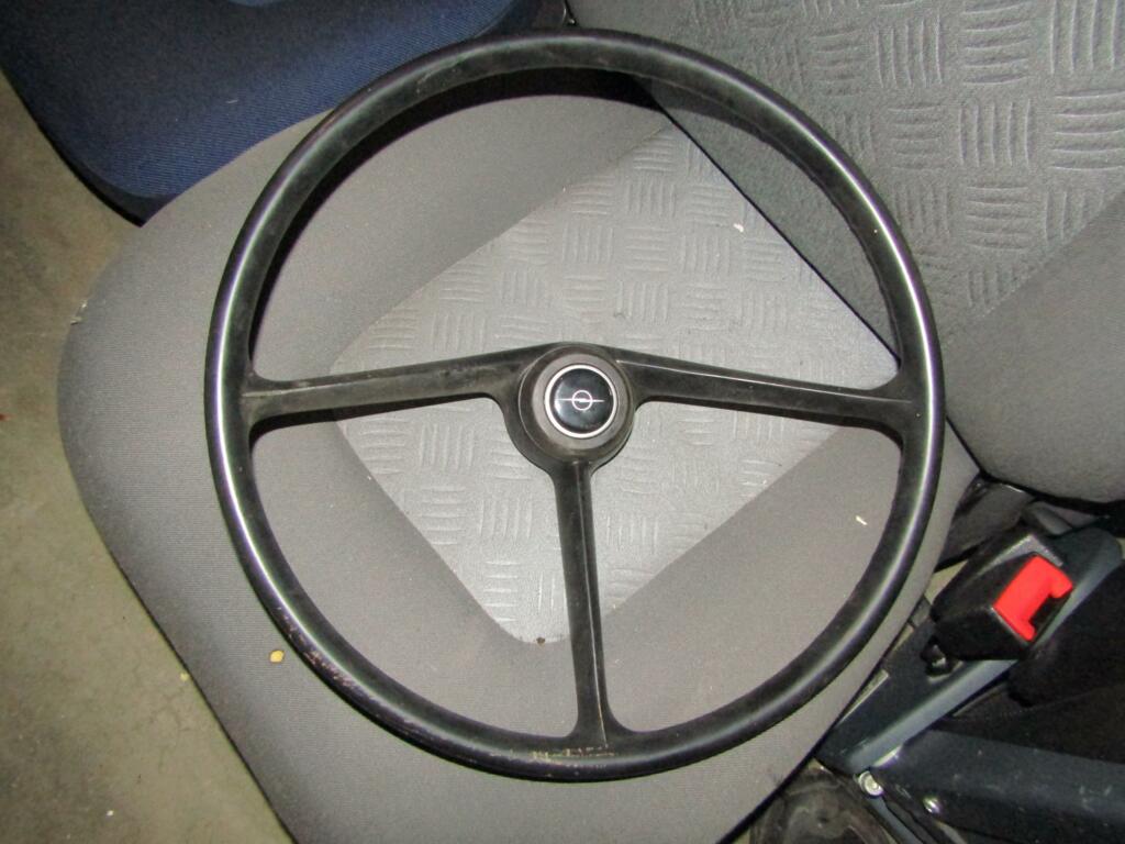 Afbeelding 1 van Stuur Opel Kadett B en veel onderdelen