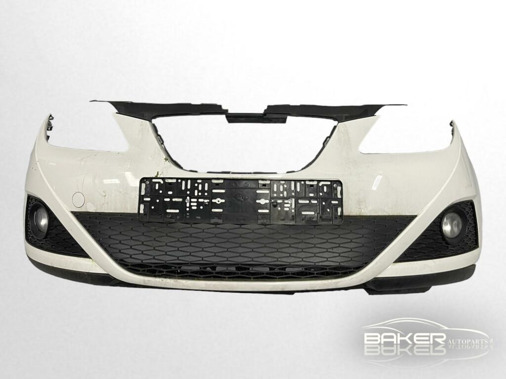 Afbeelding 1 van Voorbumper LB9A wit Seat Ibiza SC 6J  ('08-'12)