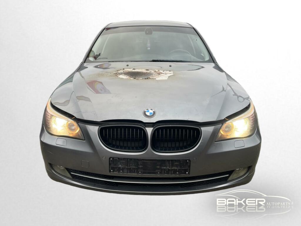 Afbeelding 1 van Voorbumper a52/7 BMW 5-serie E60 E61 LCI ('06-'10)