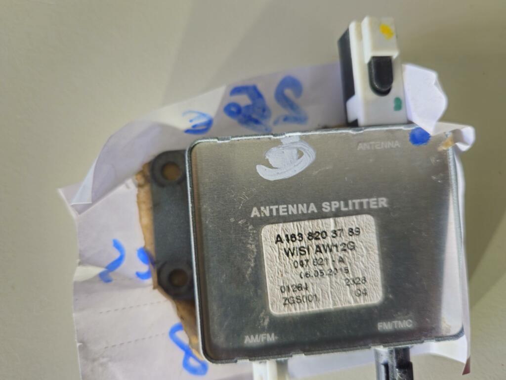 Afbeelding 1 van Antennespriet origineel M-klasse W163 ('98-'05) A1638203789