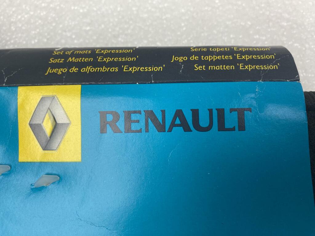 Afbeelding 3 van Mattenset Renault Grand Scenic 2 R84 NIEUW ORIG 7711420455