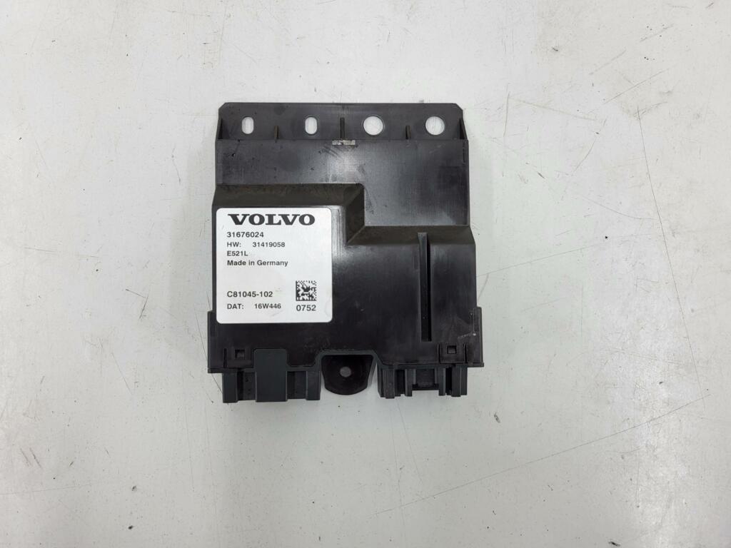 Afbeelding 1 van Achterklep motor module Volvo V90  ('16-'22) 31676024
