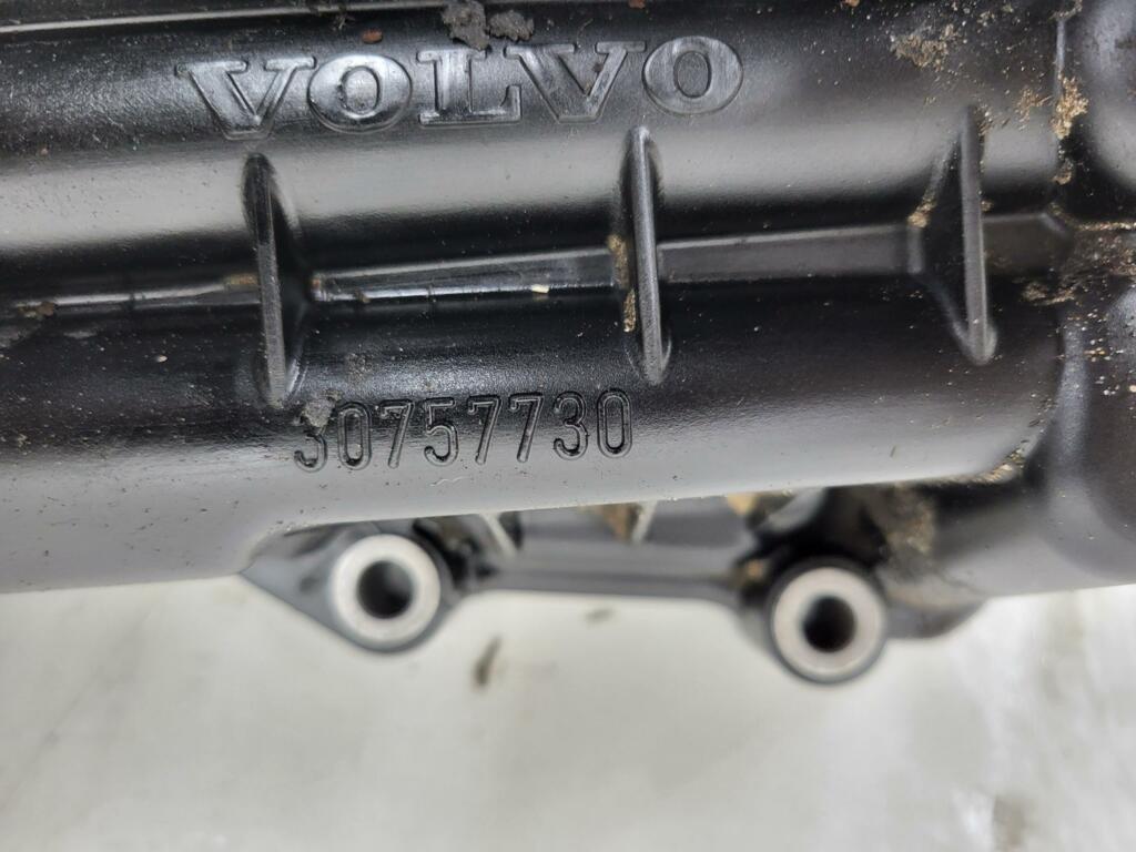 Afbeelding 2 van Carterventilatie+ filterhuis Volvo V70/V60 (07-17) 30757730